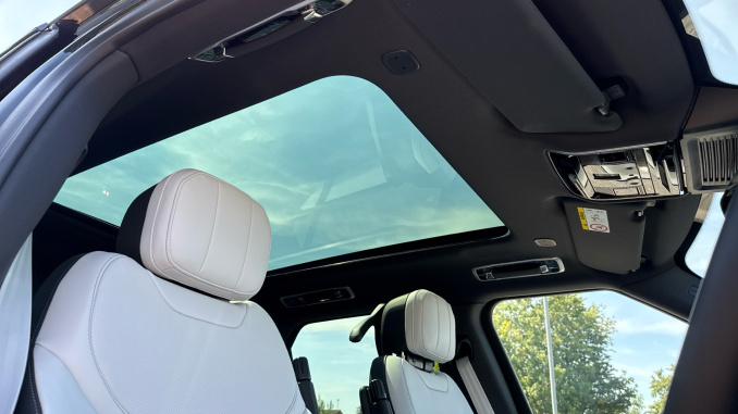 Land Rover Range Rover Sport 3.0 D250 Battersea Edition 5dr Auto Diesel Estate - Image 21